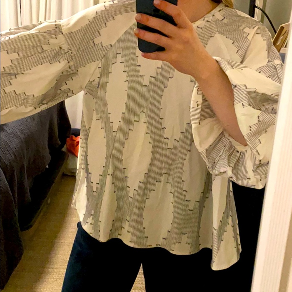 Hunter Bell Top